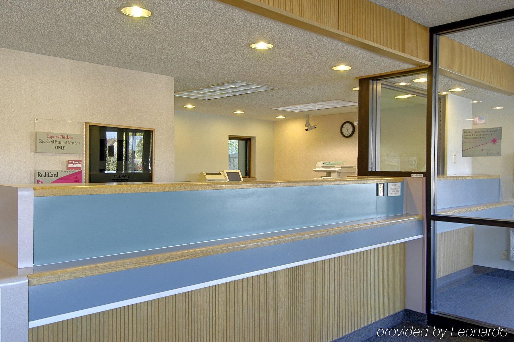 Travelodge By Wyndham Peoria Interior foto